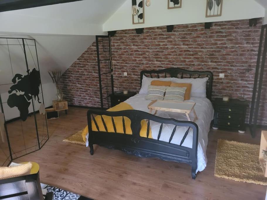 Petite Maison Cosy En Duplex Eguelshardt Exteriör bild