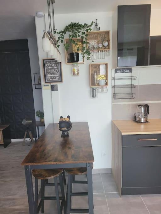 Petite Maison Cosy En Duplex Eguelshardt Exteriör bild