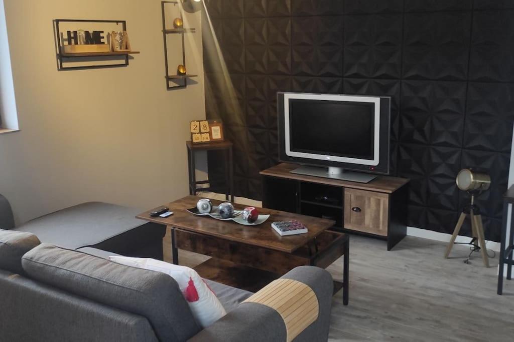 Petite Maison Cosy En Duplex Eguelshardt Exteriör bild